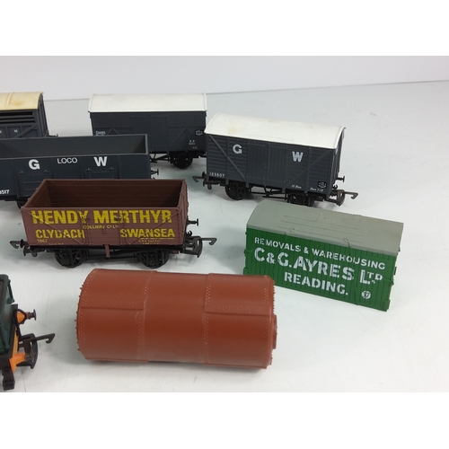 58 - Various model railway items