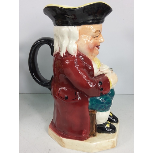 60 - 5 Toby jugs including Doulton