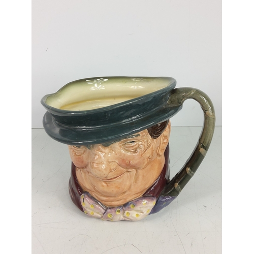 62 - 5 Doulton Toby jugs