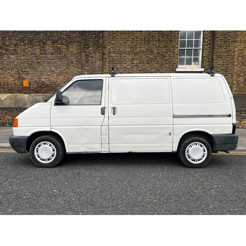 0 - Make: VOLKSWAGEN
Model: TRANSPORTER T4 SWB 1.9TD
Colour: WHITE
Registration: V880KKM
Engine Size (cc... 