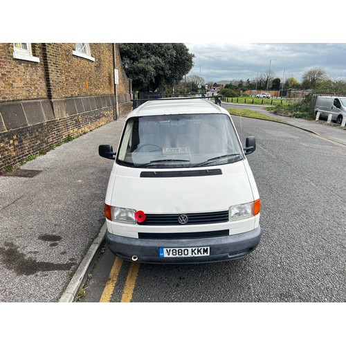 0 - Make: VOLKSWAGEN
Model: TRANSPORTER T4 SWB 1.9TD
Colour: WHITE
Registration: V880KKM
Engine Size (cc... 