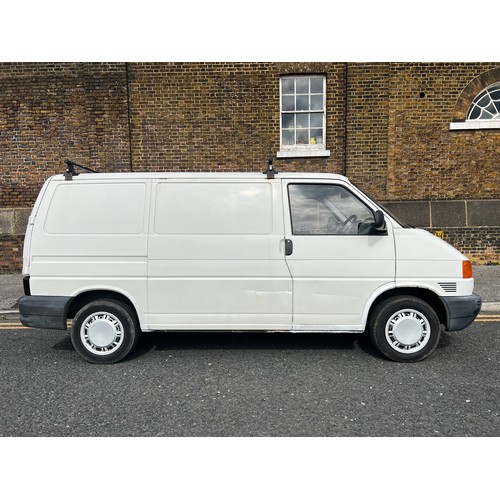 0 - Make: VOLKSWAGEN
Model: TRANSPORTER T4 SWB 1.9TD
Colour: WHITE
Registration: V880KKM
Engine Size (cc... 