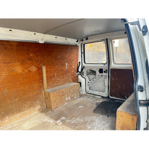 0 - Make: VOLKSWAGEN
Model: TRANSPORTER T4 SWB 1.9TD
Colour: WHITE
Registration: V880KKM
Engine Size (cc... 
