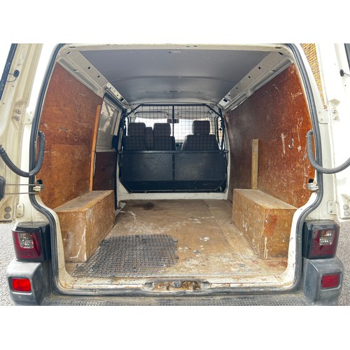 0 - Make: VOLKSWAGEN
Model: TRANSPORTER T4 SWB 1.9TD
Colour: WHITE
Registration: V880KKM
Engine Size (cc... 