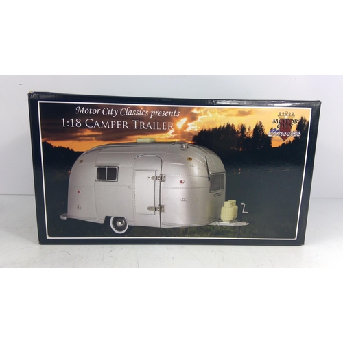 208 - Motor City Classics 1:18 Camper Trailer