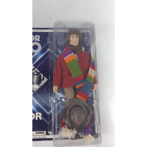 187 - Three Doctor Who figures
