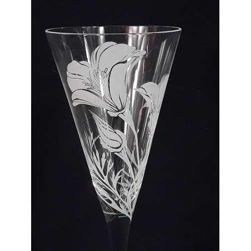 470 - Set of 12 Franklin Mint Les Fleurs crystal champagne glasses