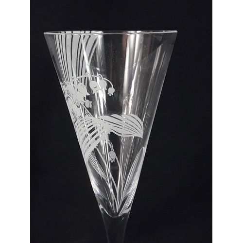 470 - Set of 12 Franklin Mint Les Fleurs crystal champagne glasses