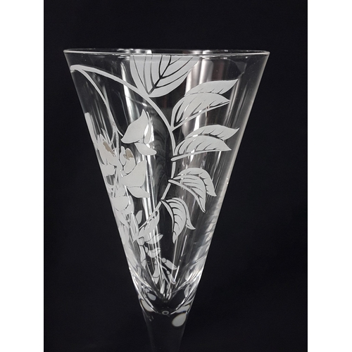 470 - Set of 12 Franklin Mint Les Fleurs crystal champagne glasses