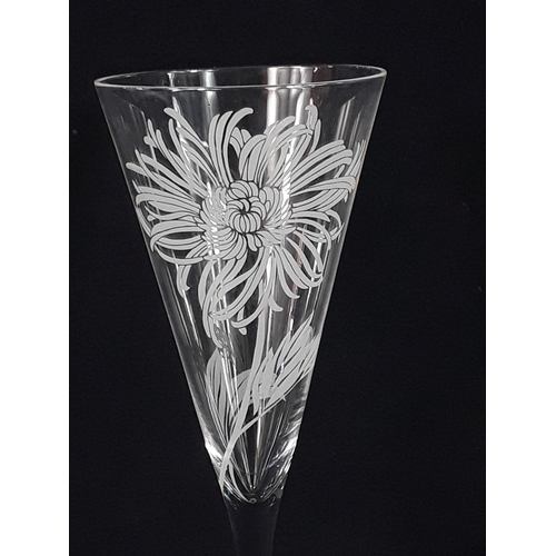 470 - Set of 12 Franklin Mint Les Fleurs crystal champagne glasses
