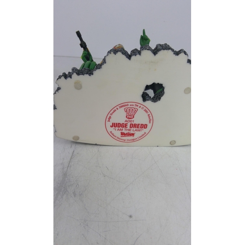 354 - Unboxed Judge Dredd (I am the law) 2001 Robert Harrop Designs LTD sculpture