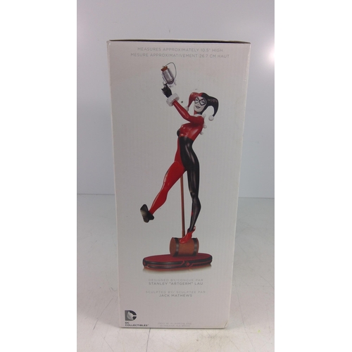 357 - Boxed DC limited second edition Harley Quinn figurine