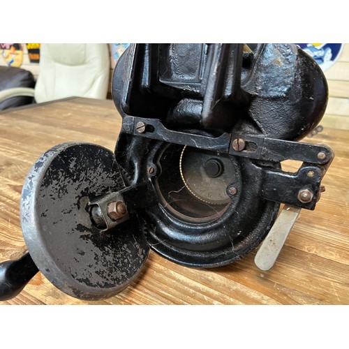 194 - Vintage sock knitting machine