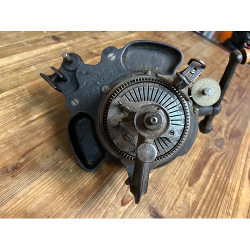 195 - Vintage sock knitting machine