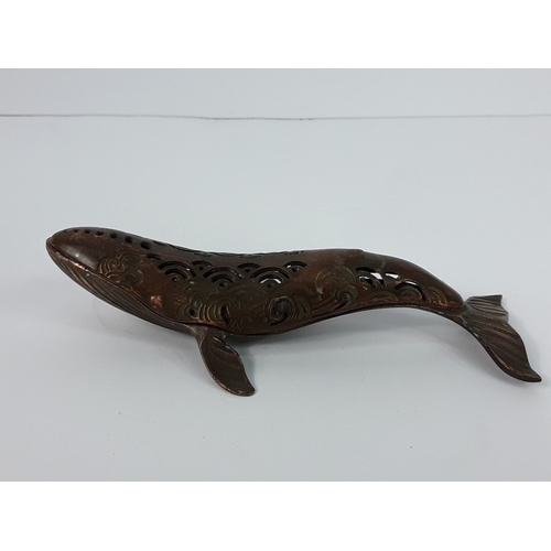 95 - Cast bronze incense pot in the form of a whale