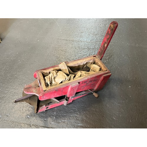 224 - Aero broadcast seed fiddle