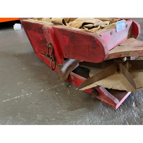 224 - Aero broadcast seed fiddle