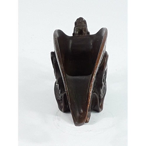 346 - Oriental cast bronze dragon, 14 x 8cms