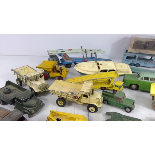 303 - Box of vintage model vehicles