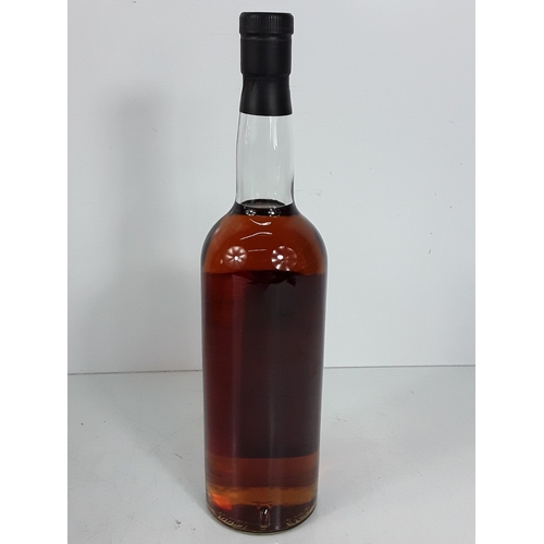 63 - The Directors Blend, an exclusive blend of specially selected old and rare whiskies from Diageo's 27... 