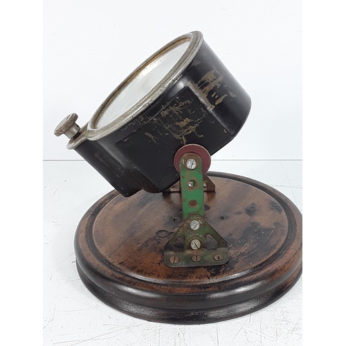 137 - 1920's vintage Smiths dashboard clock on desk mount