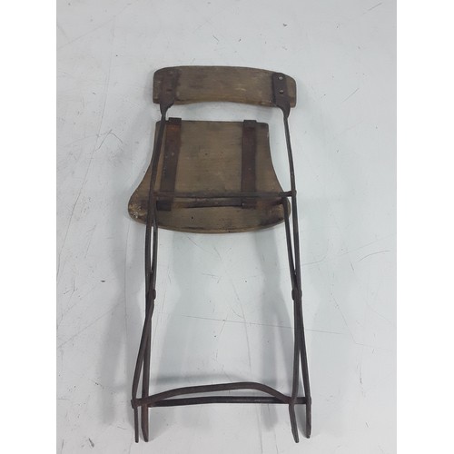 124 - Victorian Sale Man sample folding chair, 28cms in height