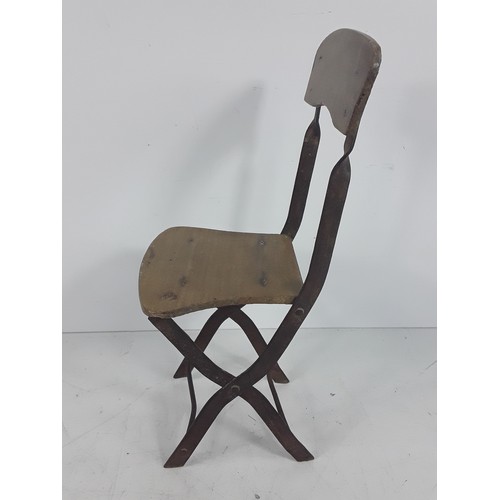 124 - Victorian Sale Man sample folding chair, 28cms in height