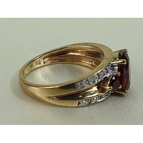162 - 9ct gold garnet and diamond ring - Size O