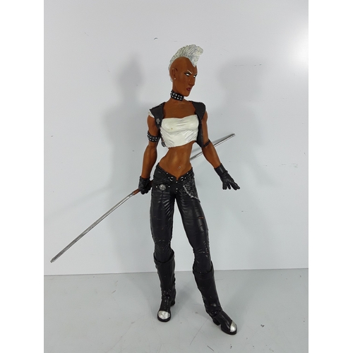 46 - Storm figure AF
