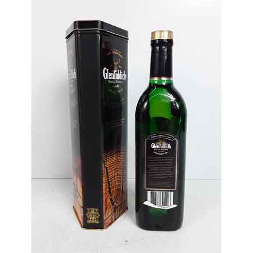 10 - Two tubed bottles of Glenfiddich Special Reserve single malt, 70cl, 40%, 1990's
