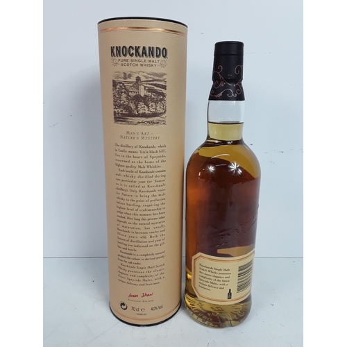 11 - Tubed bottle of Knockando distilled in 1990, 70cl, 40%