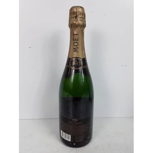 27 - Bottle of Piper-Heidsieck Champagne & a bottle of 1999 Millesime Blanc Vintage Moet & Chandon Champa... 