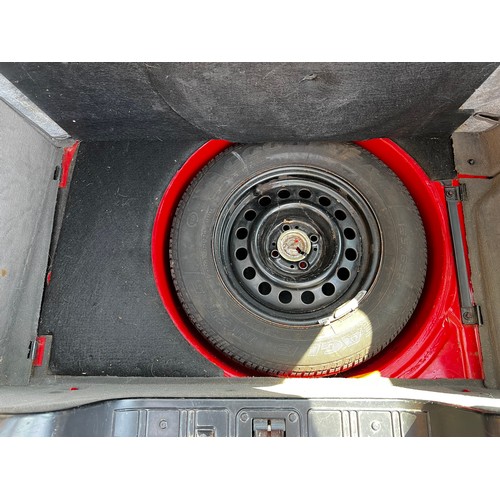 541 - Make: BMW
Model: 318i TOURING
Colour: RED
Registration: G965UKK
Engine Size (cc): 1796
Transmission:... 