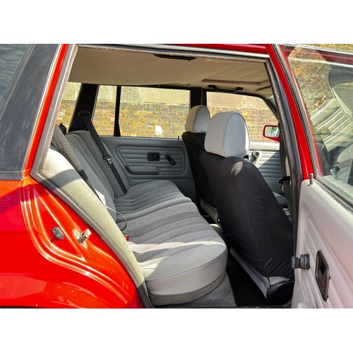 541 - Make: BMW
Model: 318i TOURING
Colour: RED
Registration: G965UKK
Engine Size (cc): 1796
Transmission:... 