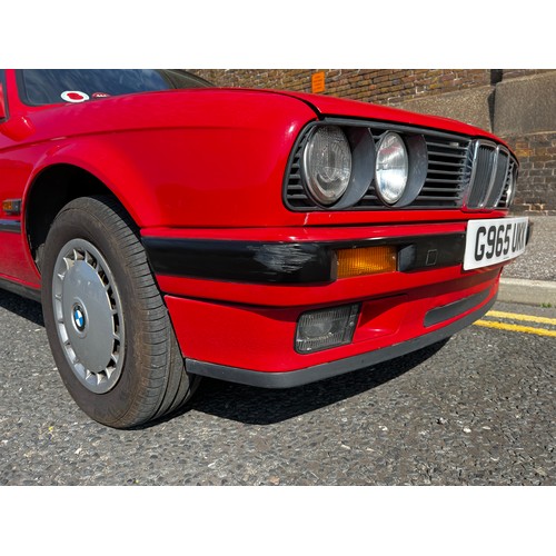 541 - Make: BMW
Model: 318i TOURING
Colour: RED
Registration: G965UKK
Engine Size (cc): 1796
Transmission:... 