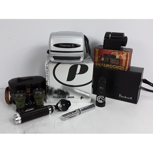 177 - Cameras and binoculars