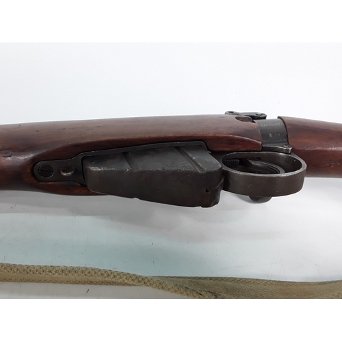 121 - Deactivated Enfield 303 new spec rifle with pig stick bayonet (complete with deactivation certificat... 