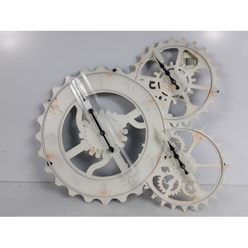 169 - Five boxes (20 clocks) of triple gear wheel clocks, 62cms