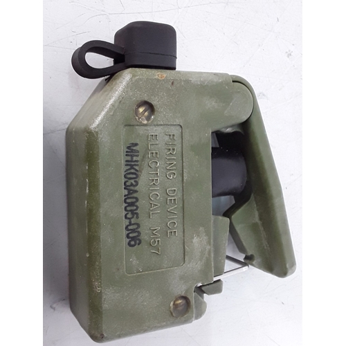 132 - Claymore clacker and command wire