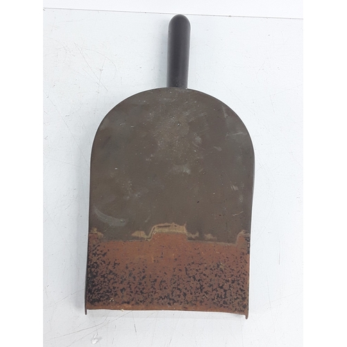 113 - Victorian ebony & copper Bankers shovel