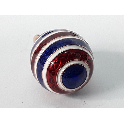 223 - 14ct gold and enamel Cloisonné banded pendant, gross weight 12.1g