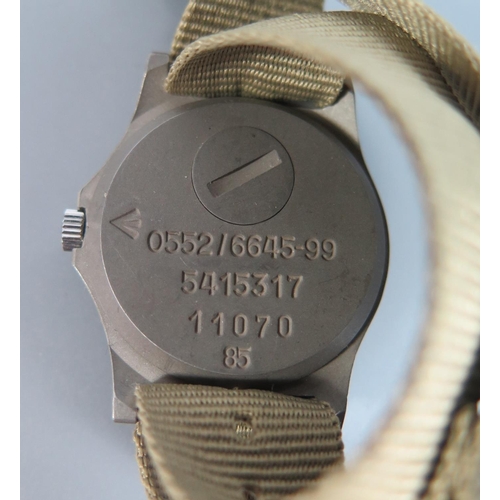 152 - A CWC Fat Boy Quartz Military Wristwatch with anti flash movement SAS, 0552/6645-99 5415317 11070 85... 