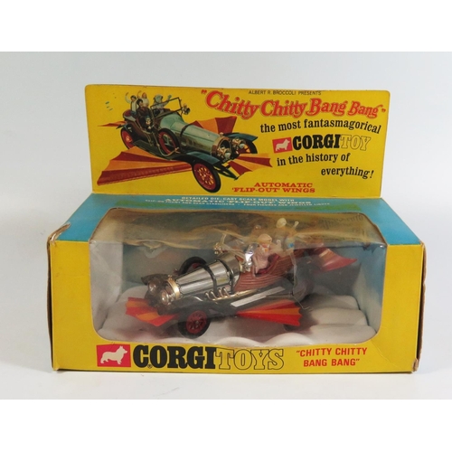 340 - A Corgi 266 Chitty Chitty Bang Bang Boxed Die Cast Set