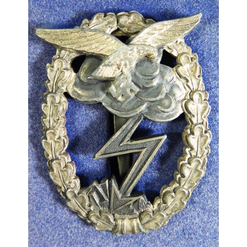 363 - From the Charles Hume-Smith Collection: A Rare Luftwaffe Ground Combat Badge, very rare cased, maker... 