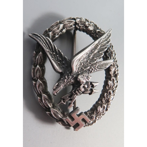 388 - From the Charles Hume-Smith Collection: A WWII Nazi German Luftwaffe Radio / Air Gunner Badge