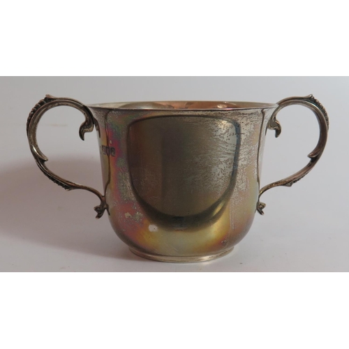 46 - A George V Silver Loving Cup, London 1911, CS Harris & Sons Ltd., 143g