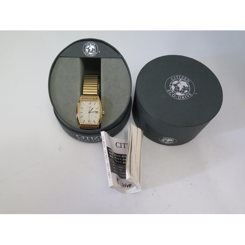 39B - Citizen Eco-Drive Gold Plated Gent's Wristwatch, boxed and with manual