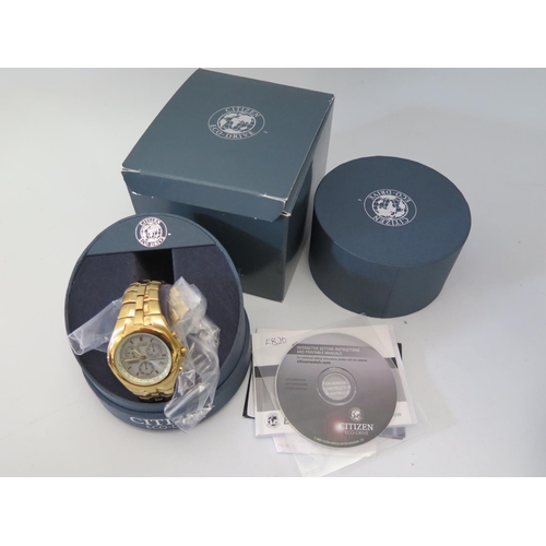 39c - A Citizen Eco-Drive Chronograph Gent's Writwatch, boxed and with instructions