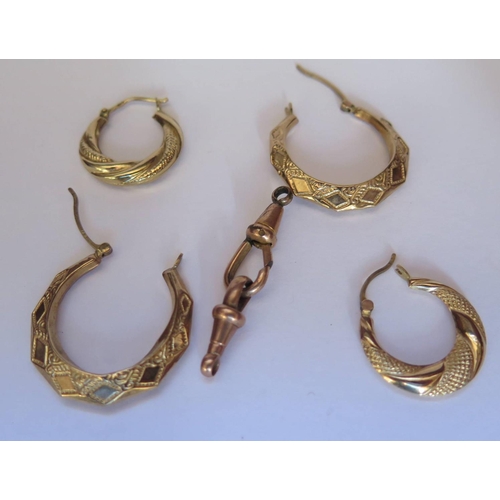 46 - Two Pairs of 9ct Gold Hoop Earrings, 3.2g and two clasps