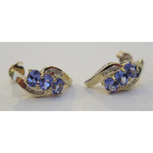 46d - A Pair of 9ct Gold, Tanzanite and Diamond Earrings